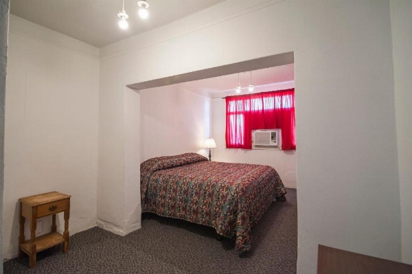 Amargosa Opera House & Hotel image 14