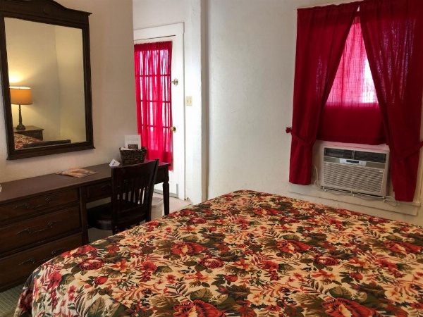 Amargosa Opera House & Hotel image 38